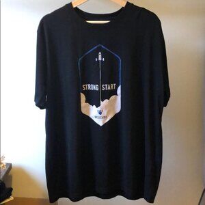 New Basecamp Fitness athletic workout rocket logo graphic tech crew neck t-shirt